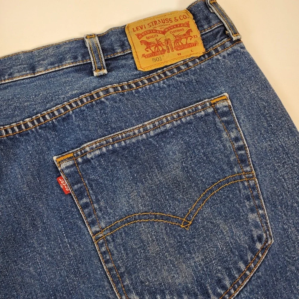Levi's 501 Mens 48x32 Original‎ Fit 100% Cotton Button Fly Dark Wash Blue Jeans